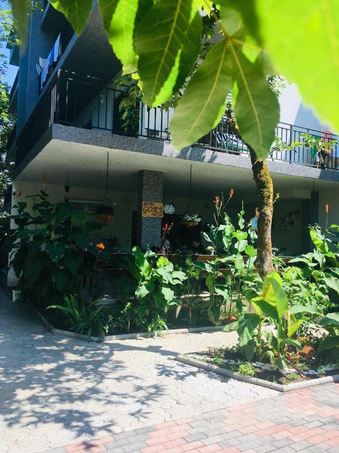 Hotel Gori Кобулети Екстериор снимка